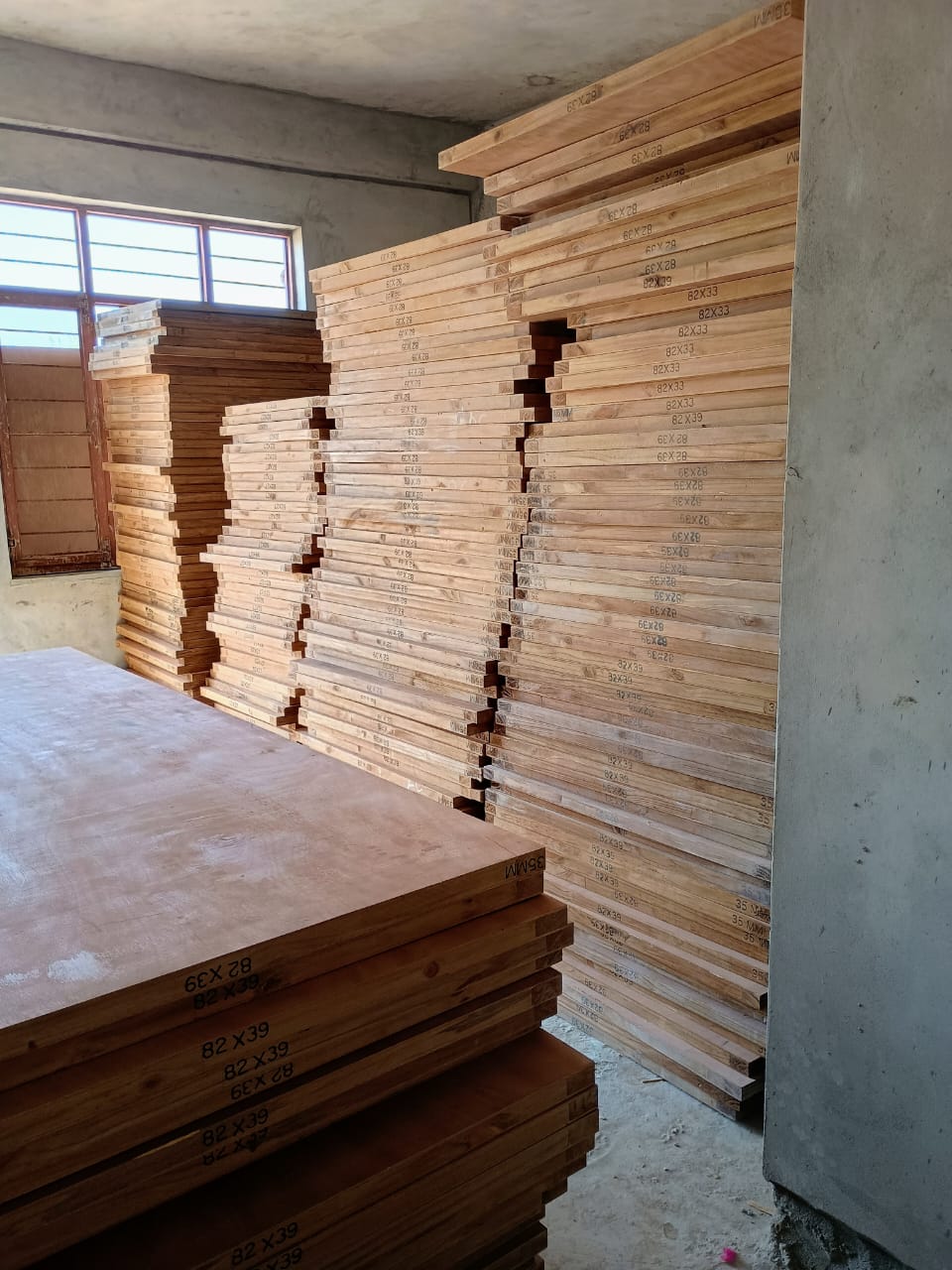 Plywood